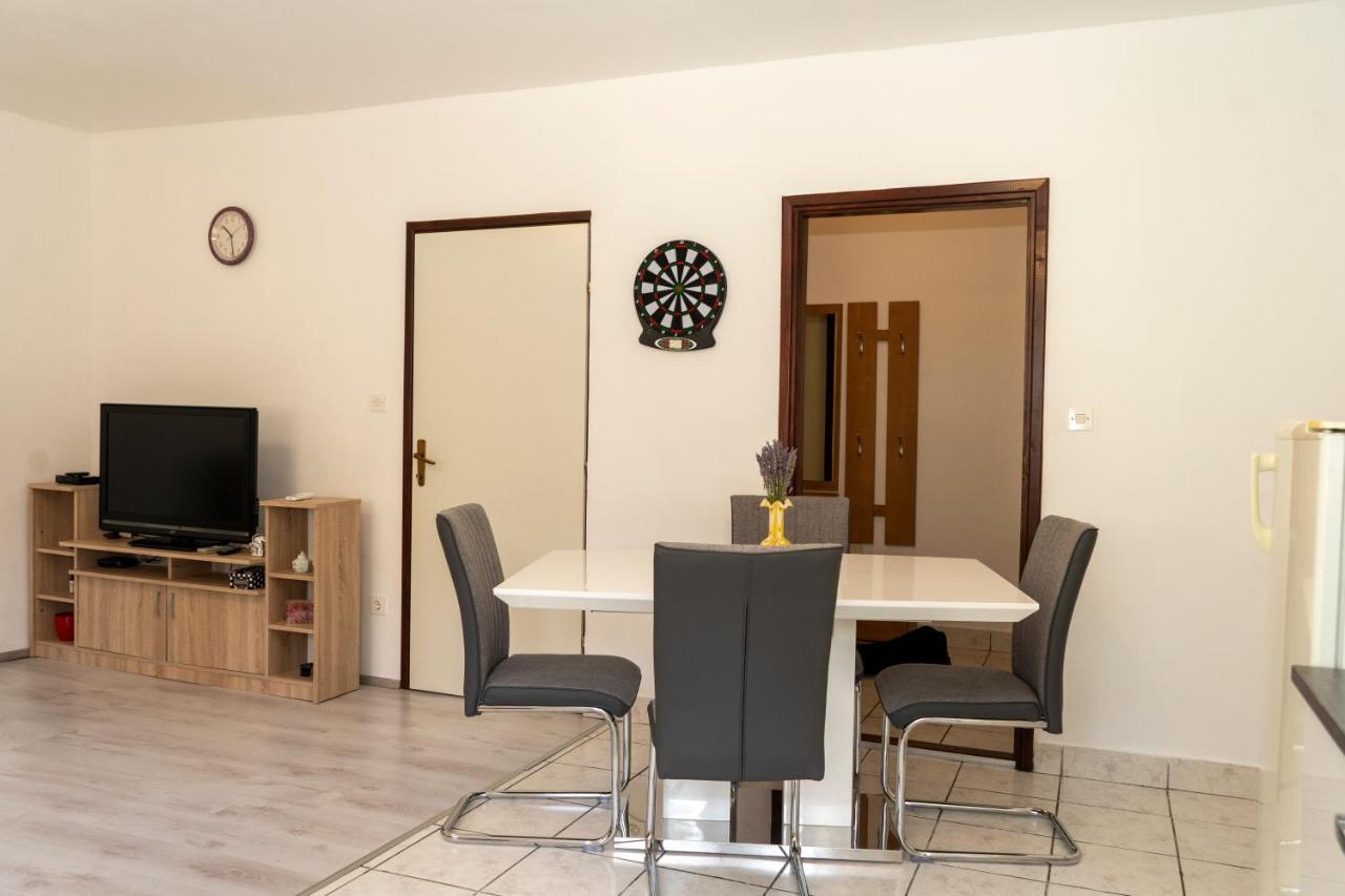 Apartman Curcic Knin Exterior photo