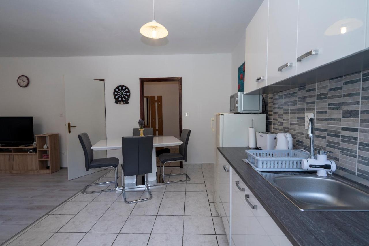 Apartman Curcic Knin Exterior photo